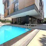Hotel de apartamente Leaf River 4*