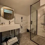 Leaf River Appart hôtel