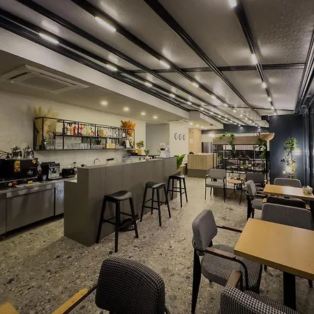 アパートホテル Leaf River