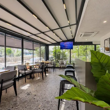 Leaf River Aparthotel Antalya