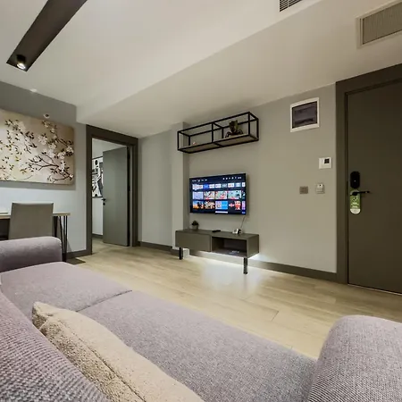 Leaf River Aparthotel Antalya
