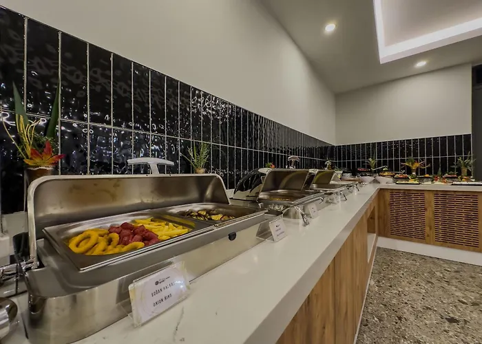 Leaf River Aparthotel Antalya